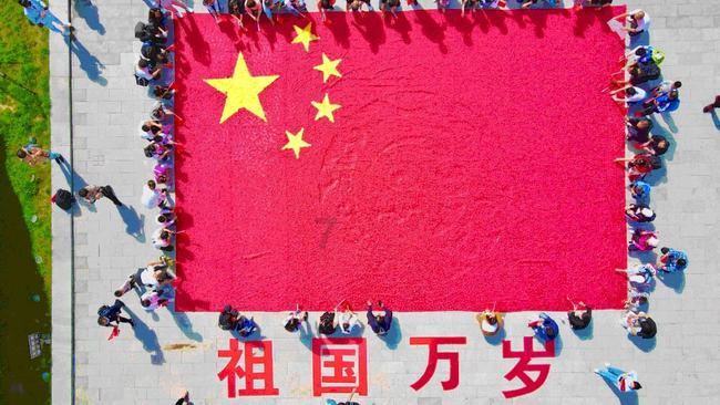 时尚女装设计师