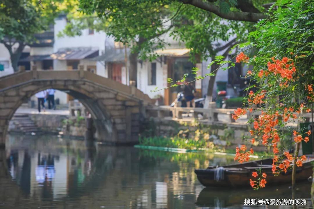 逃离违建房屋9